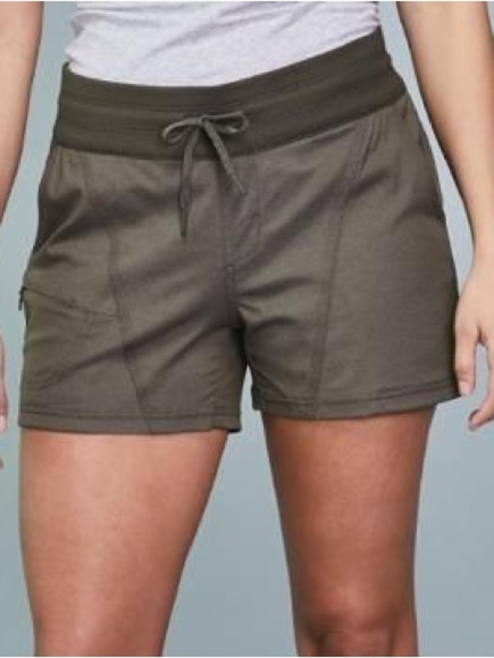 The North Face Women’s Aphrodite Arise Shorts 3.5” Hiking Outdoor in Green M